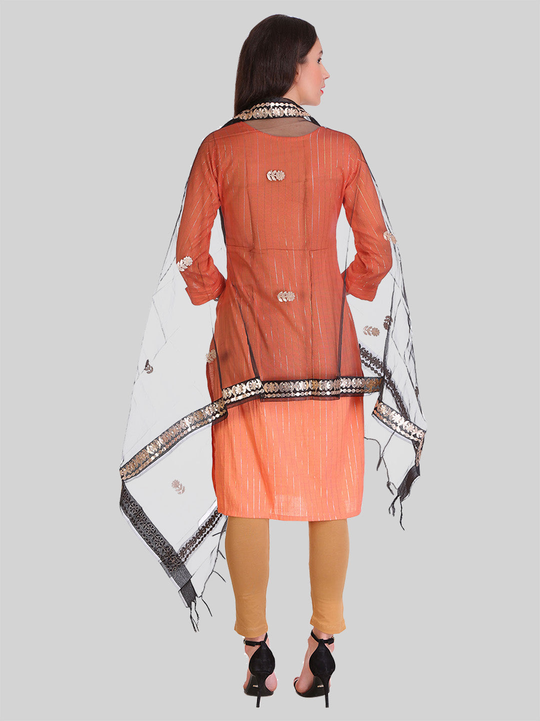 Women dupatta back